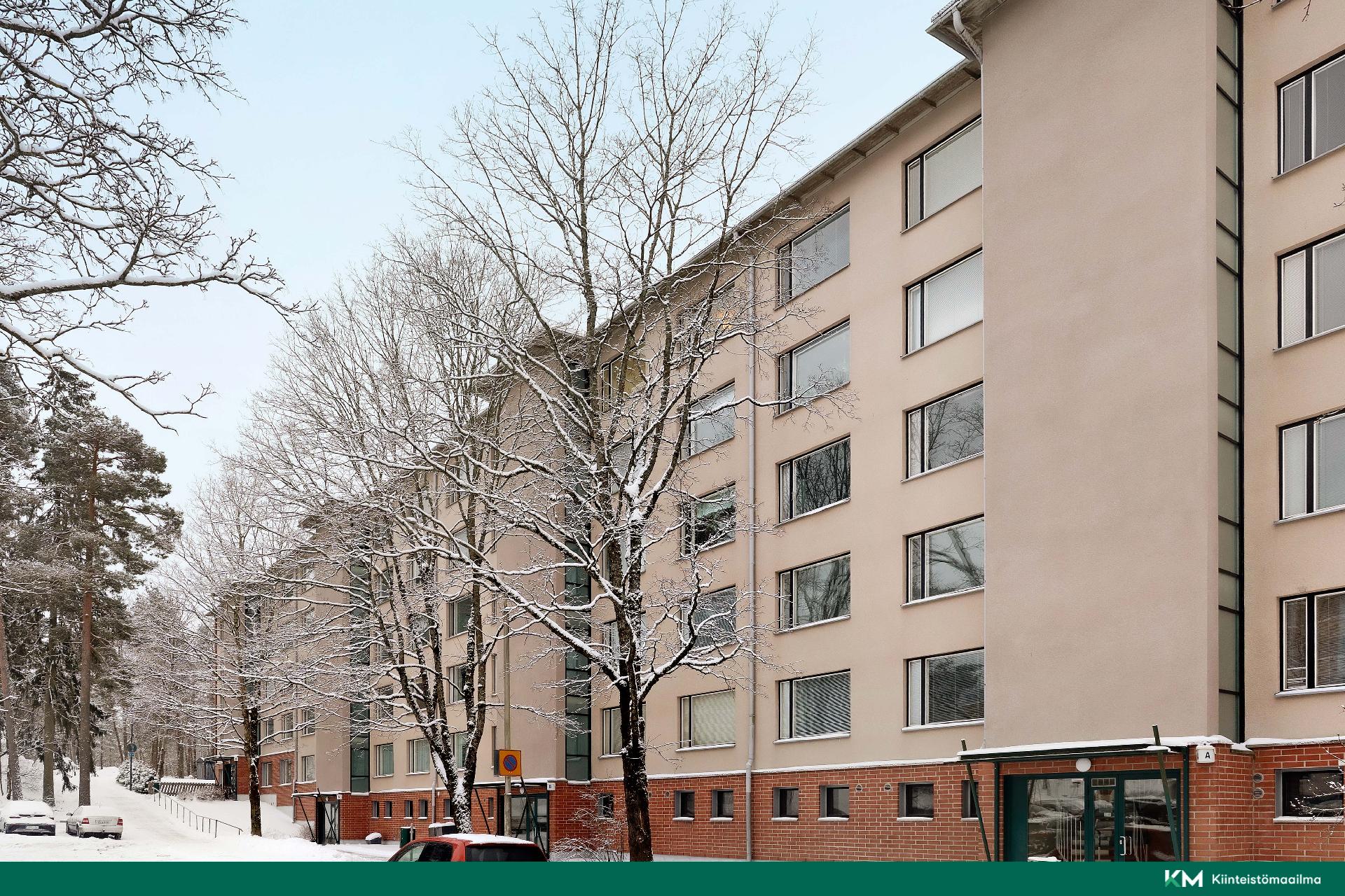 Laajavuorenrinne 3, Martinlaakso, Vantaa