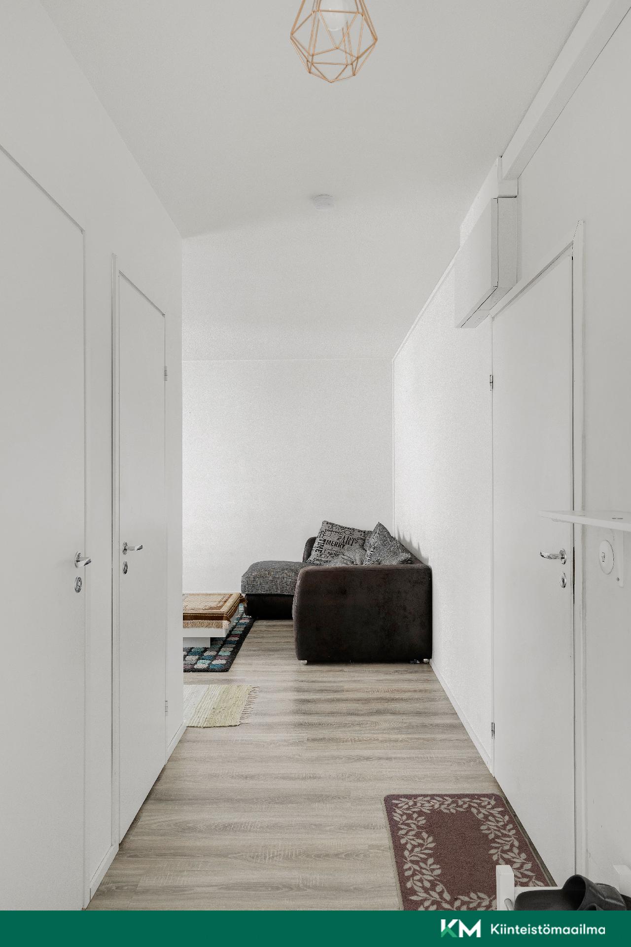 Laajavuorenrinne 3, Martinlaakso, Vantaa