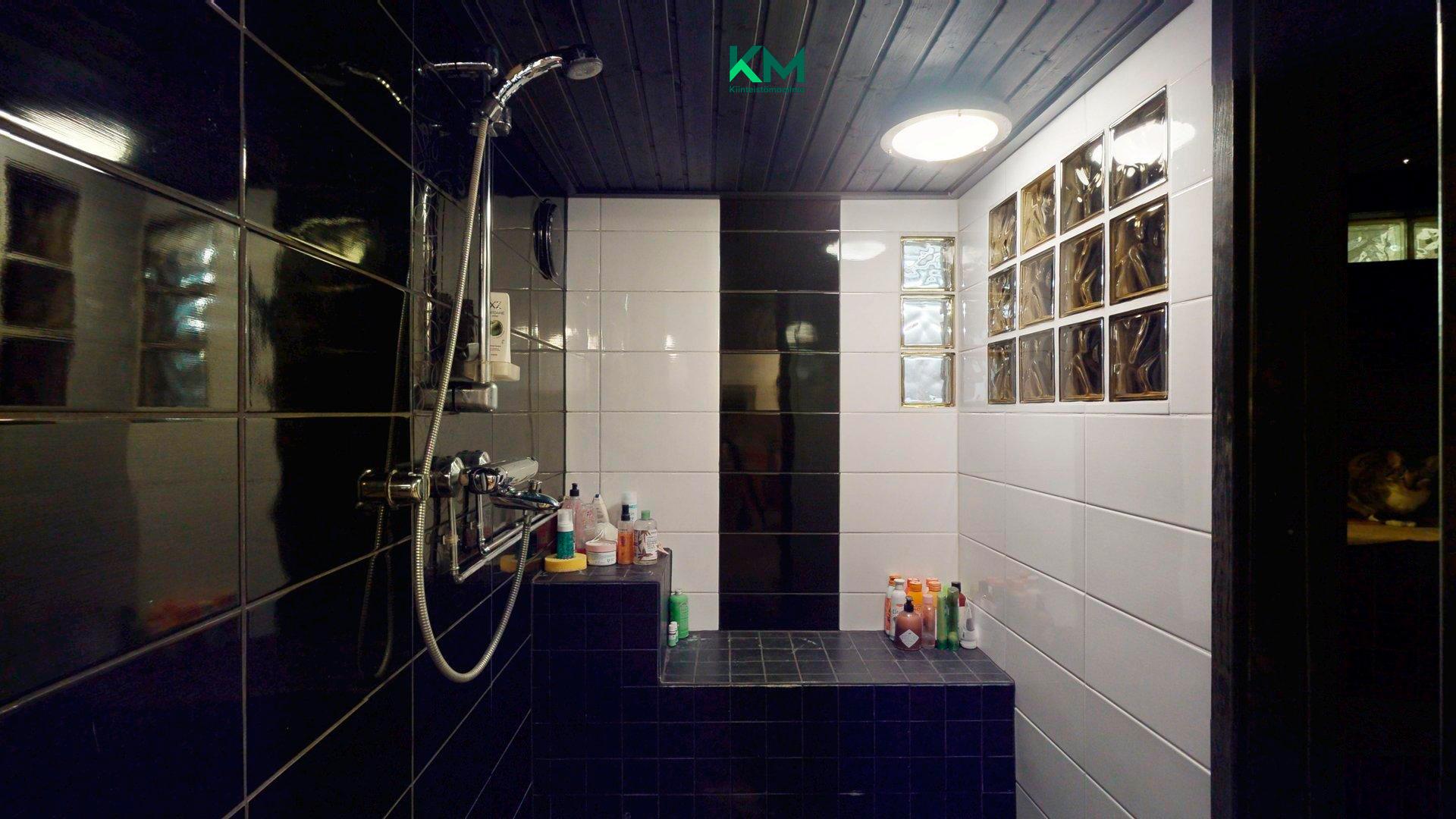 Riihikatu 3, Kotiranta, Vaasa