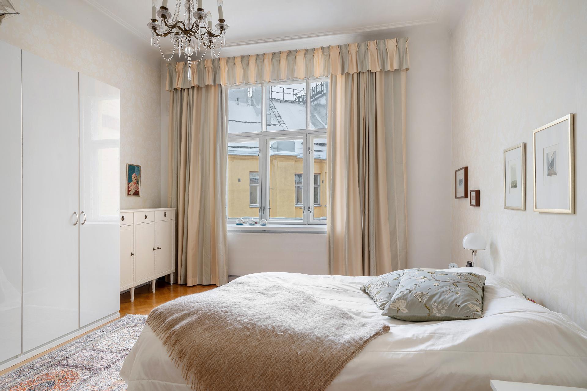 Kruunuvuorenkatu 1, Katajanokka, Helsinki