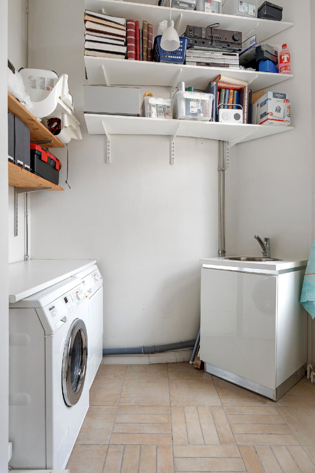 Kruunuvuorenkatu 1, Katajanokka, Helsinki