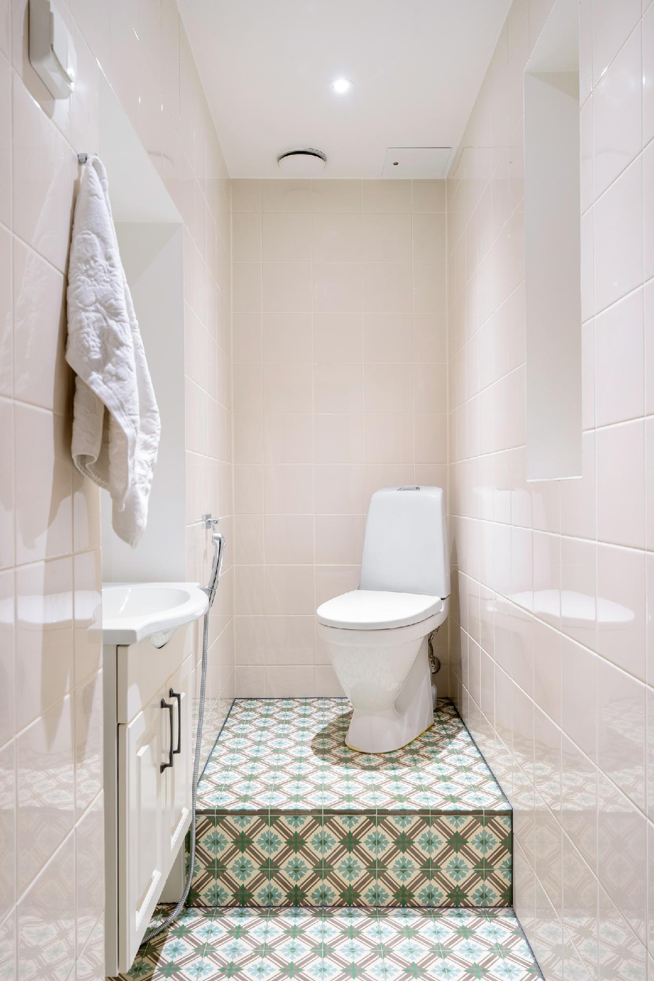 Kruunuvuorenkatu 1, Katajanokka, Helsinki