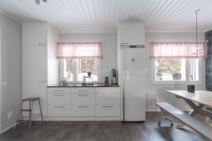 Matinkalliontie 37, Pertteli, Salo