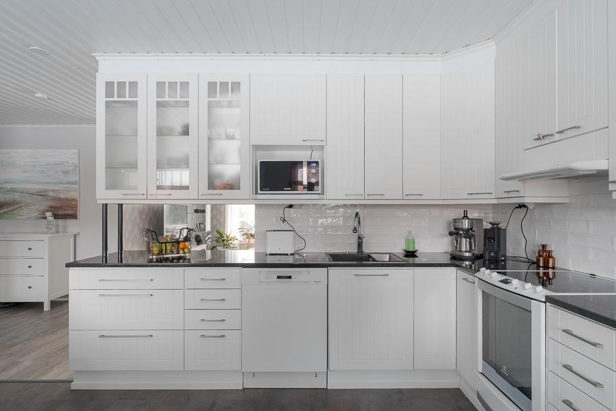 Matinkalliontie 37, Pertteli, Salo