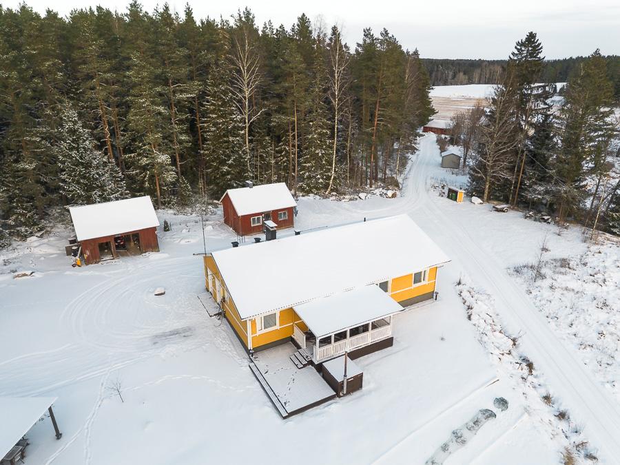 Matinkalliontie 37, Pertteli, Salo