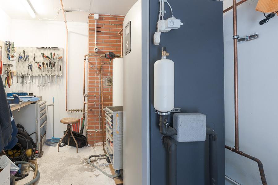 PANNUHUONETTA, MAALÄMPÖLAITTEISTO