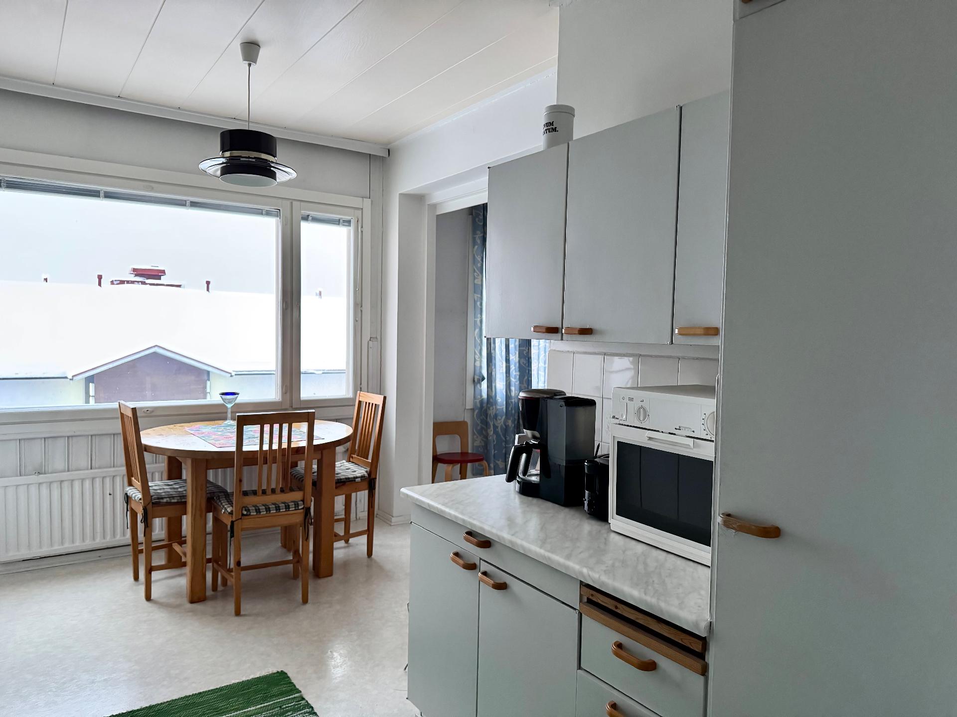 Viehättävä keittiö