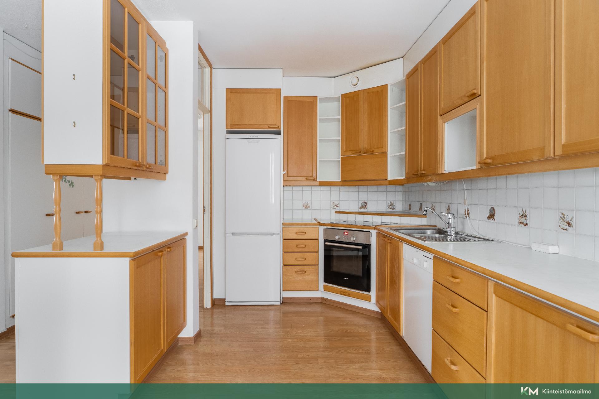 Kaakkoisväylä 6, Mikkola, Vantaa