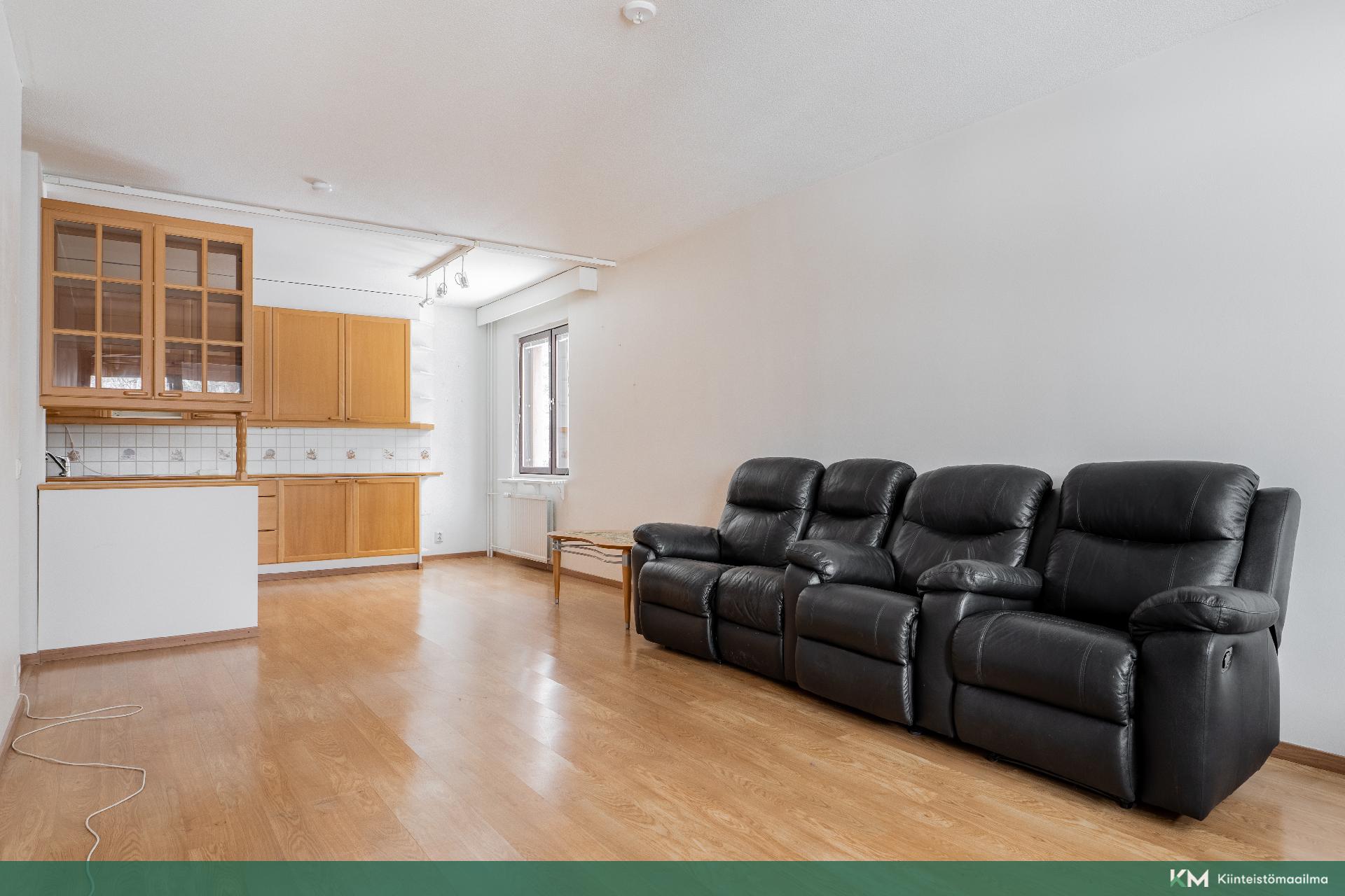 Kaakkoisväylä 6, Mikkola, Vantaa