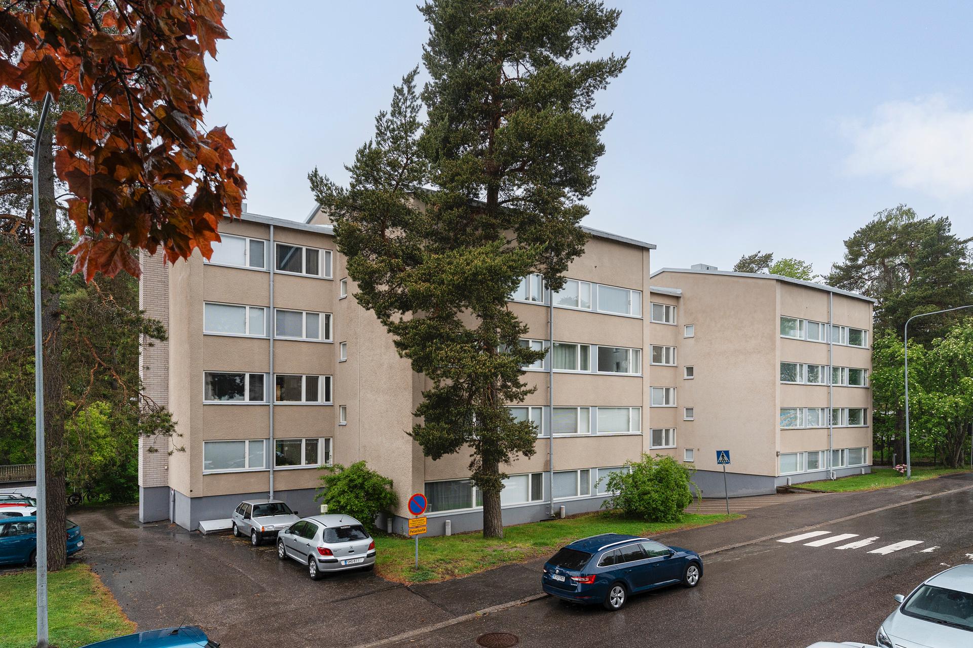 Poutamäentie 16, Pajamäki, Helsinki