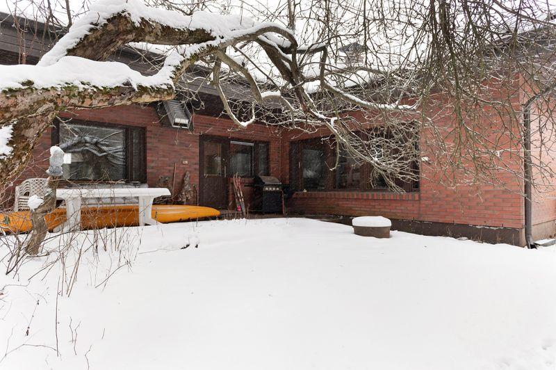 Heinäsuontie 19, Maununneva, Helsinki