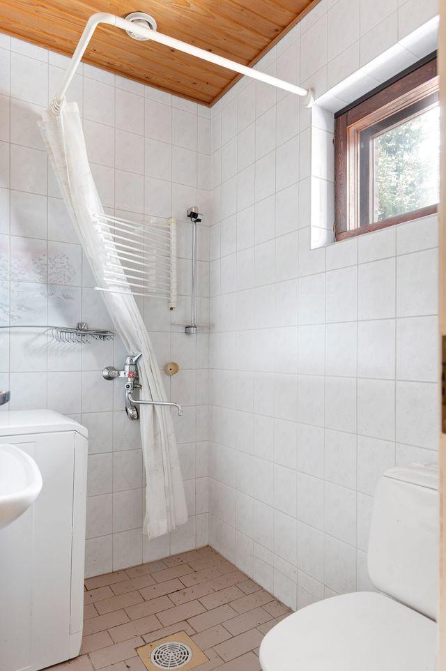 Heinäsuontie 19, Maununneva, Helsinki