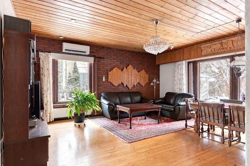 Heinäsuontie 19, Maununneva, Helsinki