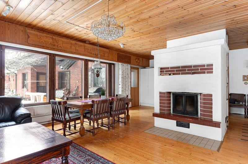 Heinäsuontie 19, Maununneva, Helsinki