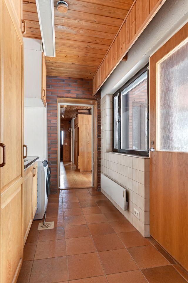 Heinäsuontie 19, Maununneva, Helsinki