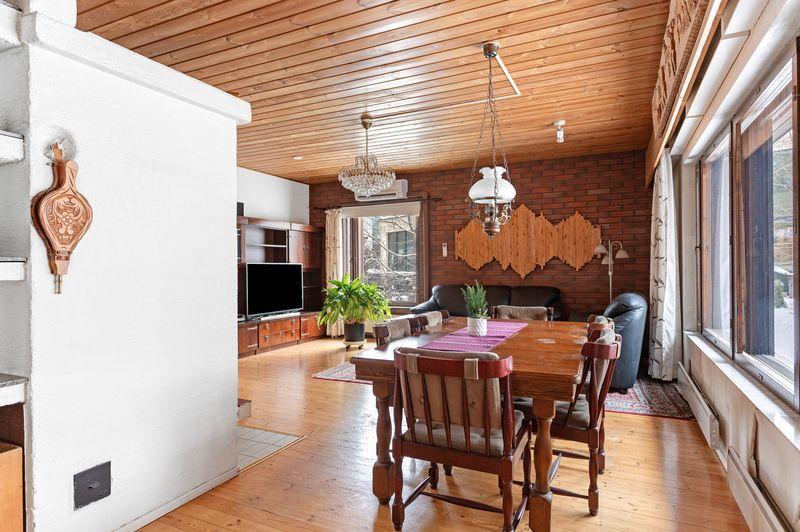 Heinäsuontie 19, Maununneva, Helsinki