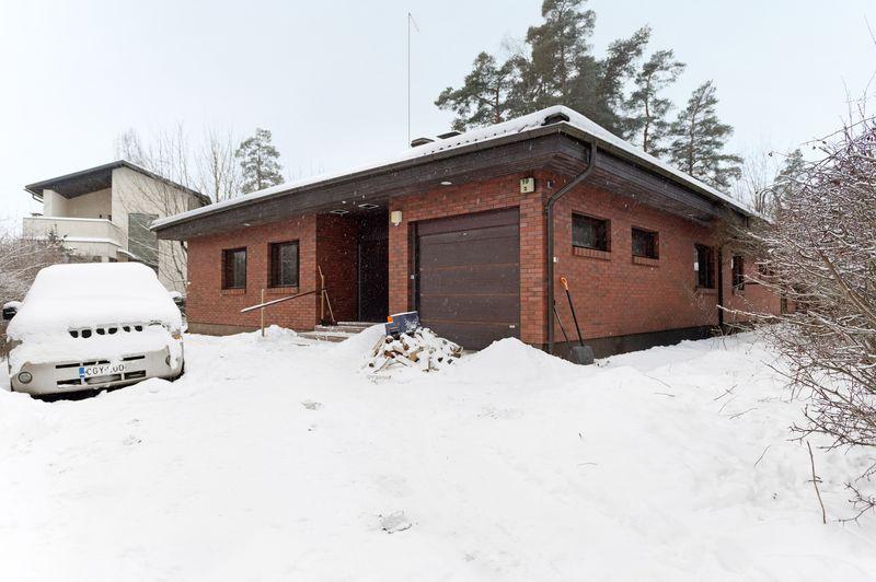 Heinäsuontie 19, Maununneva, Helsinki