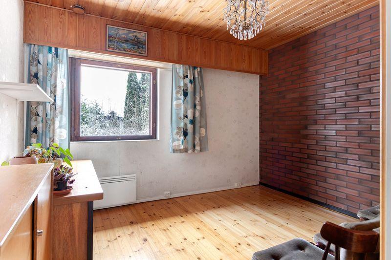 Heinäsuontie 19, Maununneva, Helsinki