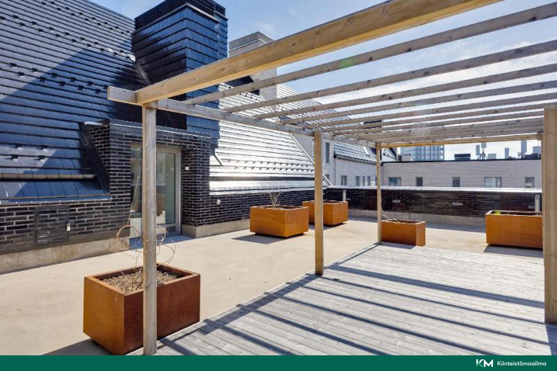 Kattoterassi kesäaikaan