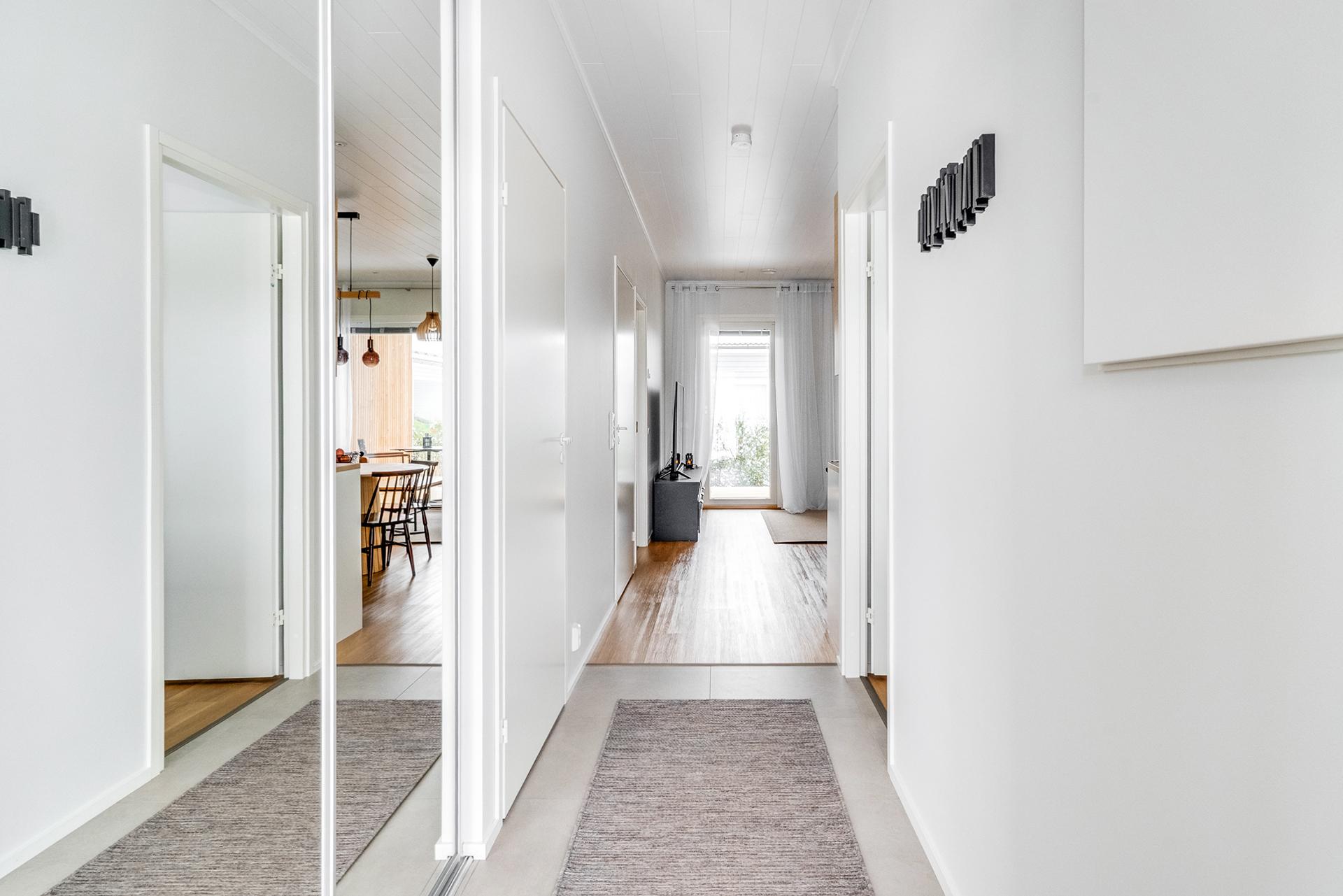 Mirttisentie 1, Haurala, Lempäälä