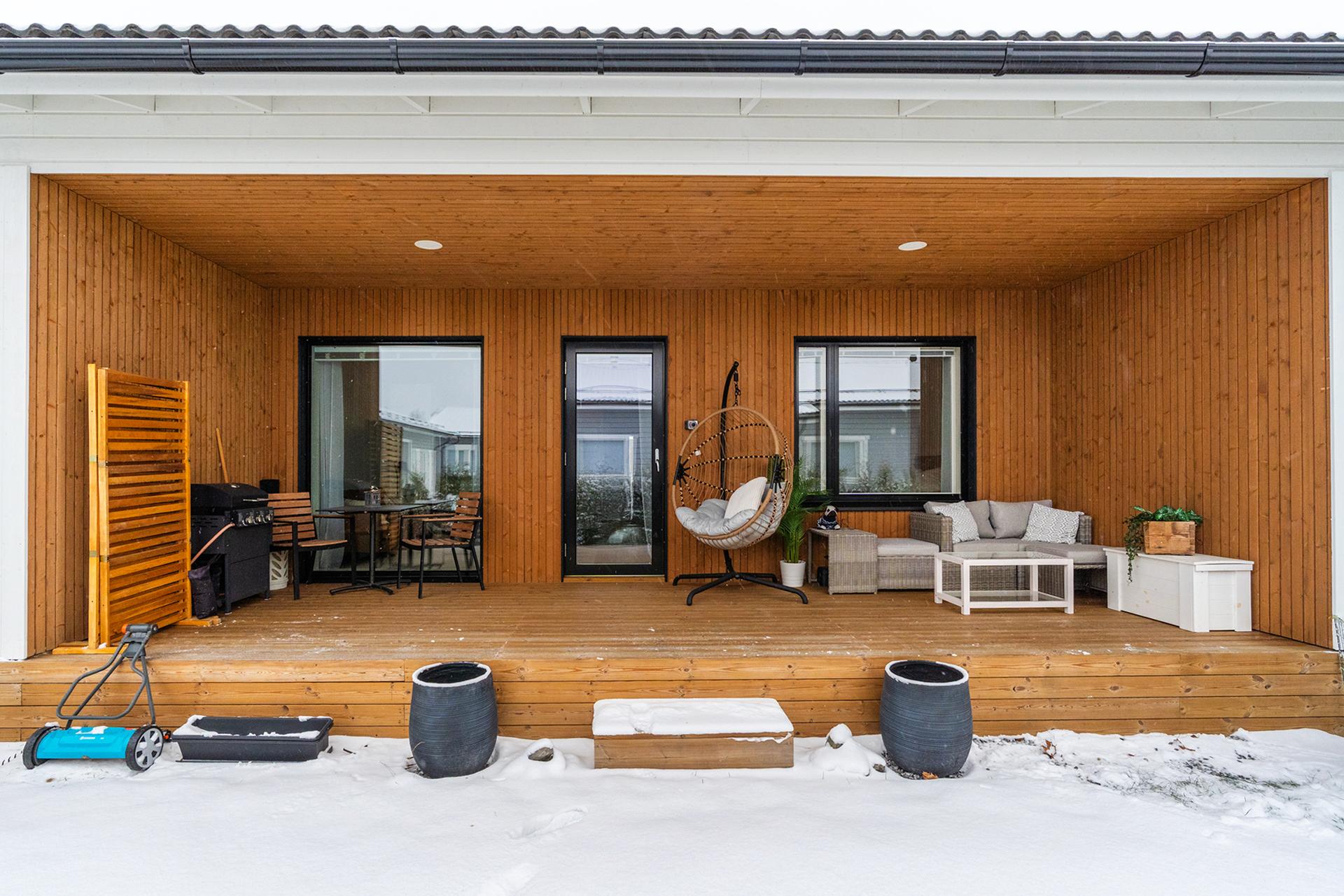 Mirttisentie 1, Haurala, Lempäälä