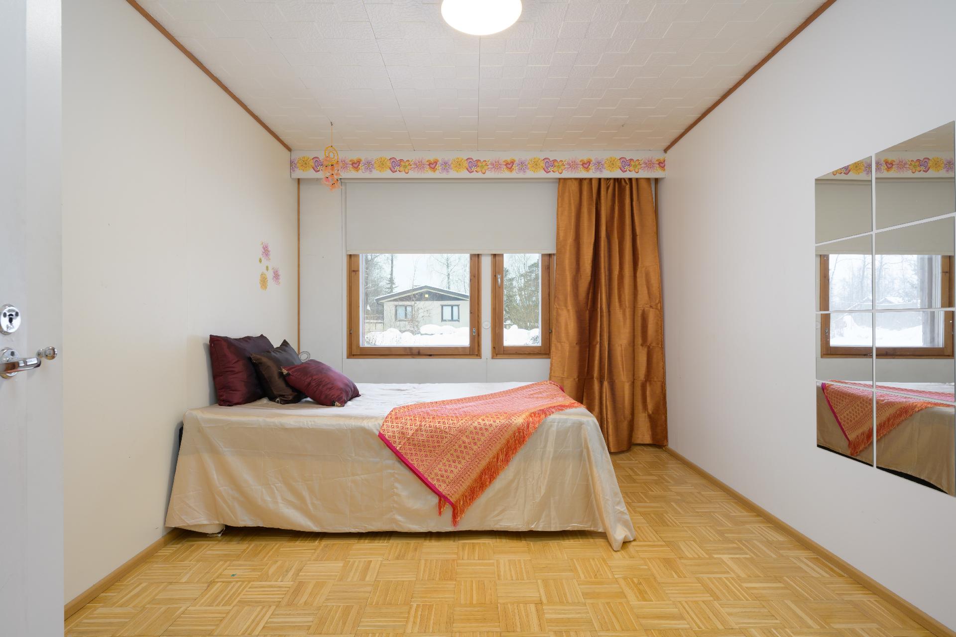 Simolankuja 25, Klaukkala, Nurmijärvi