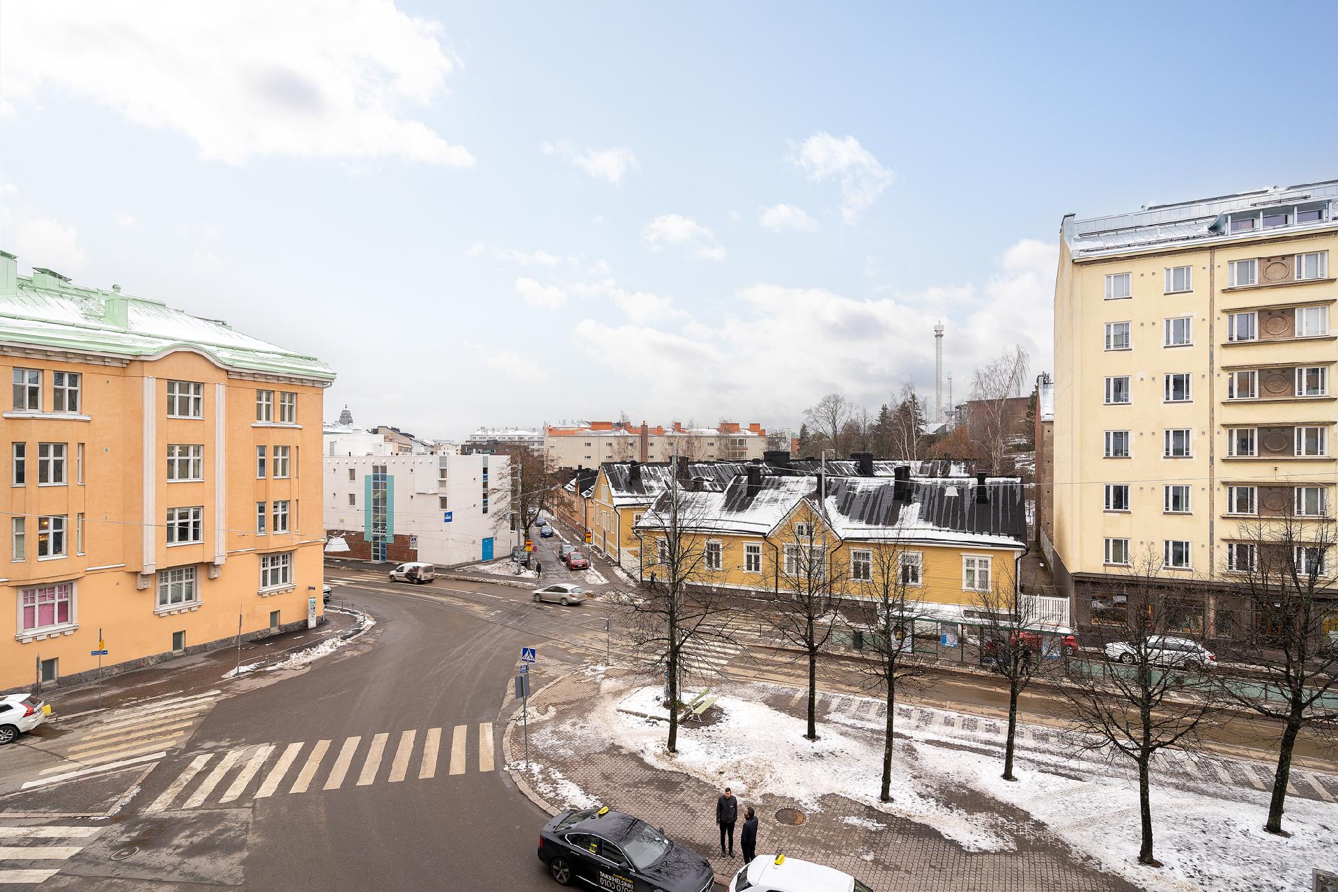 Upeat näkymät Lintsille ja työläiskortteliin