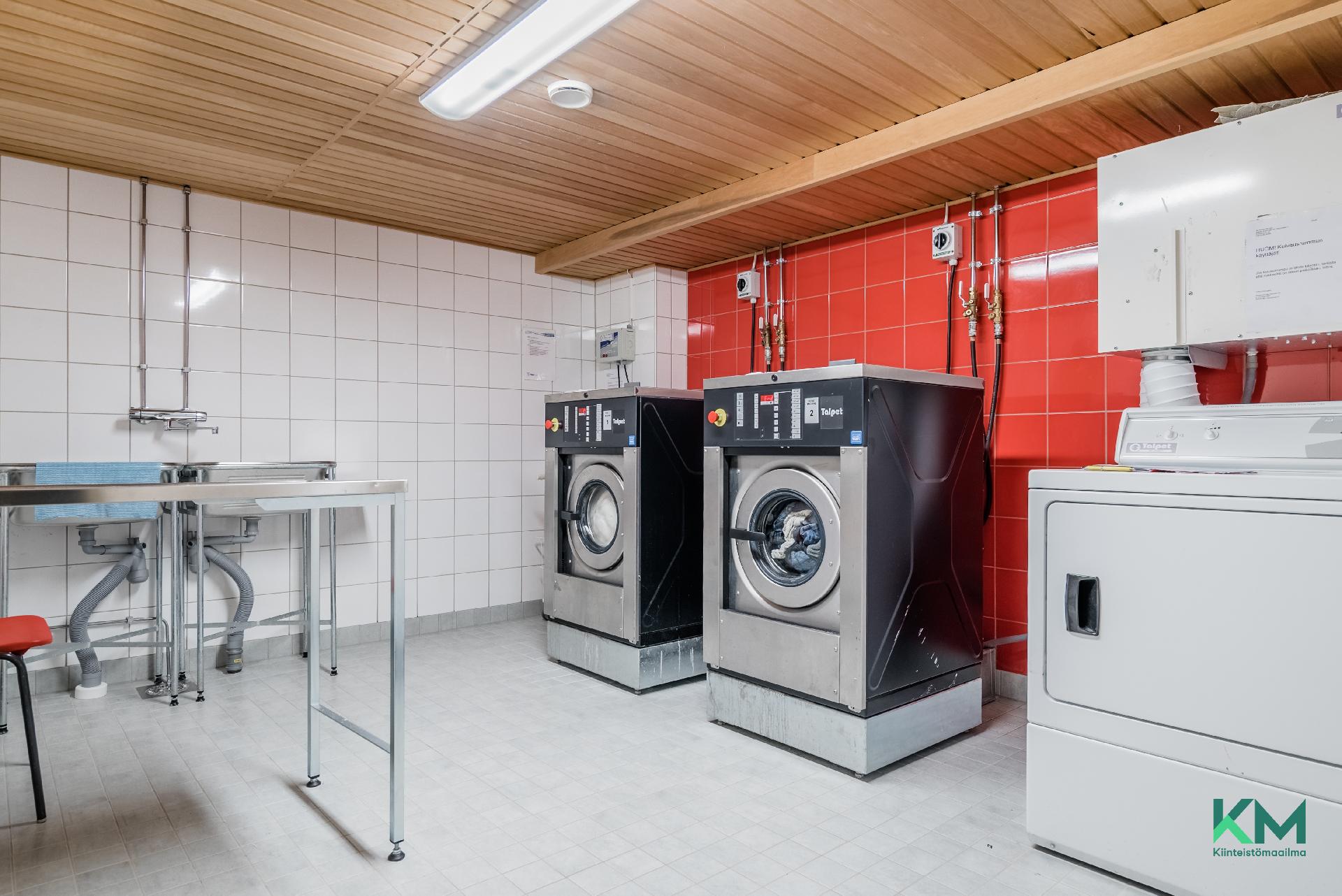 Taloyhtiön pesutupa