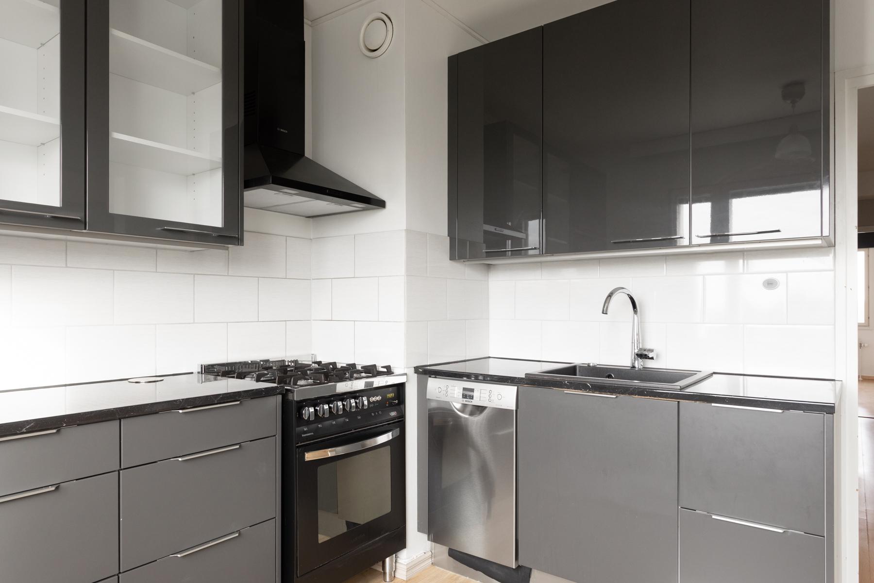 Keittiön kaapistoja