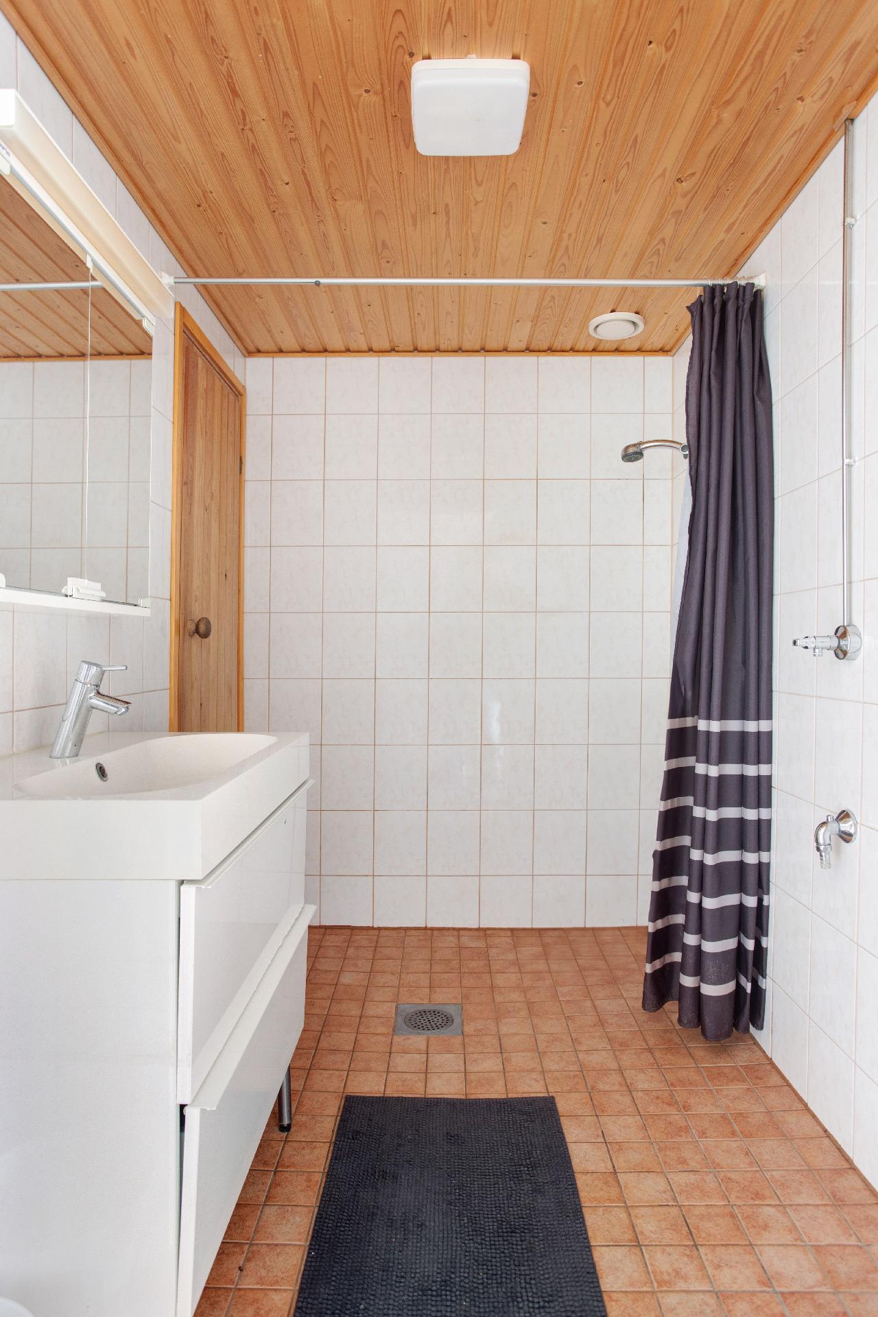 Riihitie 5-7, Laurila, Järvenpää