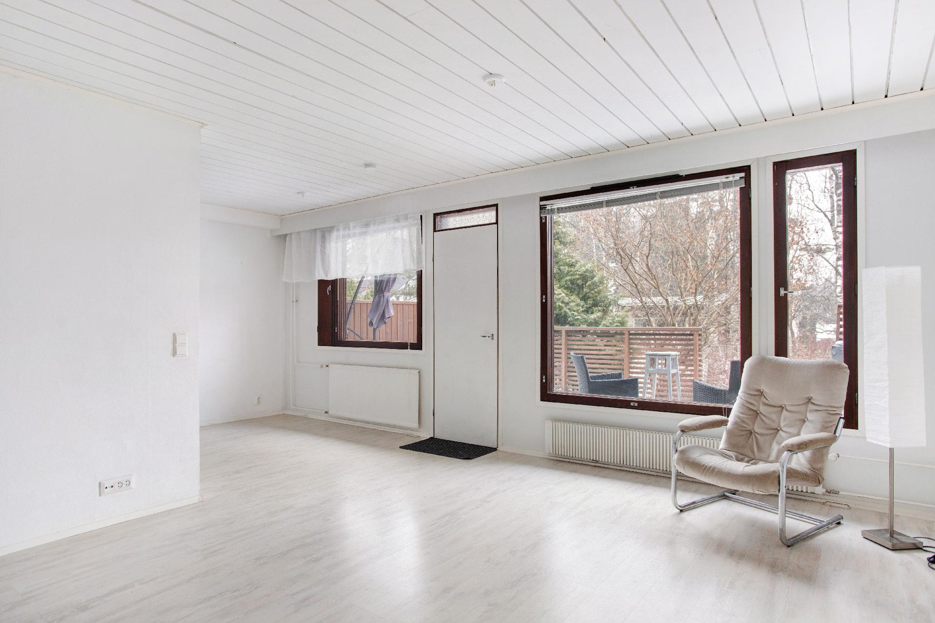 Riihitie 5-7, Laurila, Järvenpää