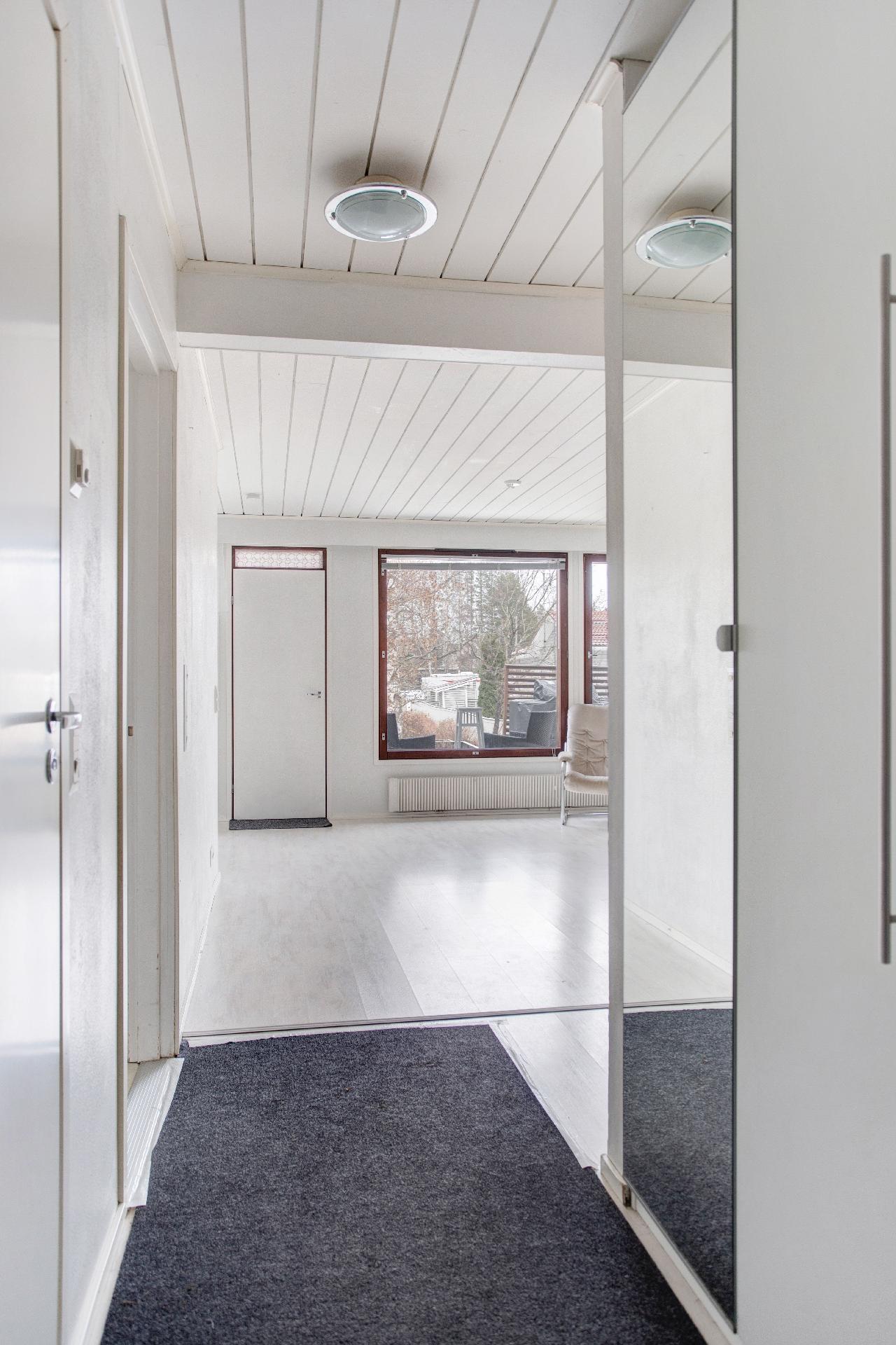 Riihitie 5-7, Laurila, Järvenpää