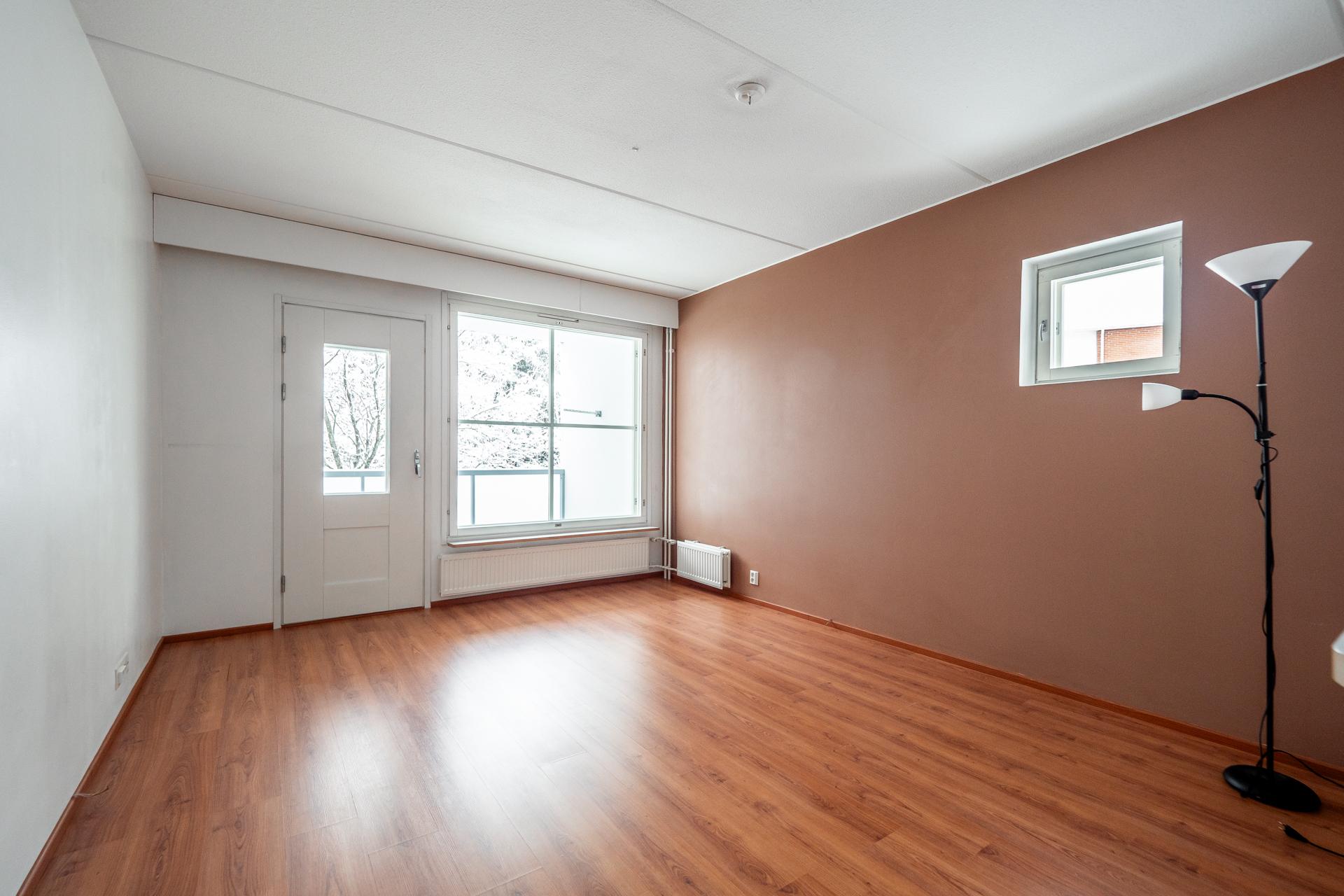 Jatulikivenkatu 14, Maikkula, Oulu