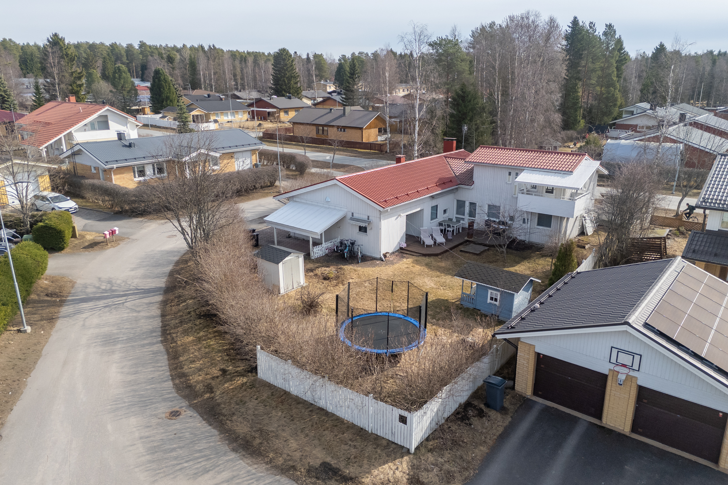 Tatunkuja 1, Kuivasjärvi, Oulu