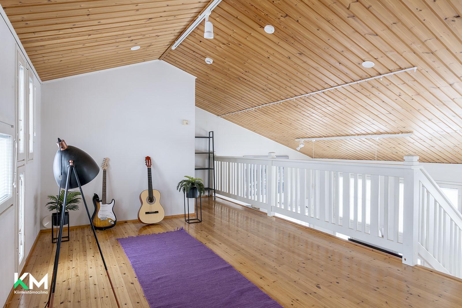 Tatunkuja 1, Kuivasjärvi, Oulu