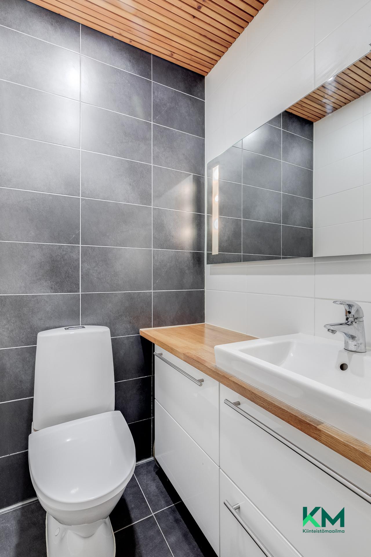 Elontie 73b, Länsi-Pakila, Helsinki