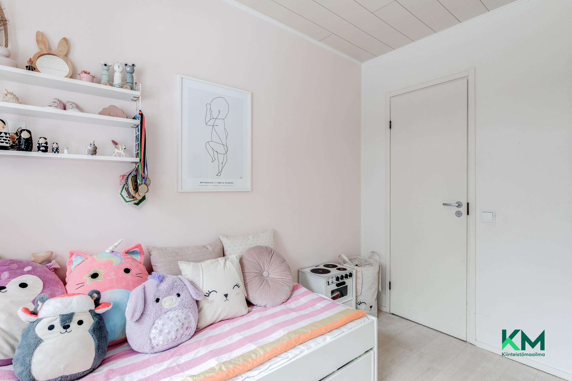 Elontie 73b, Länsi-Pakila, Helsinki