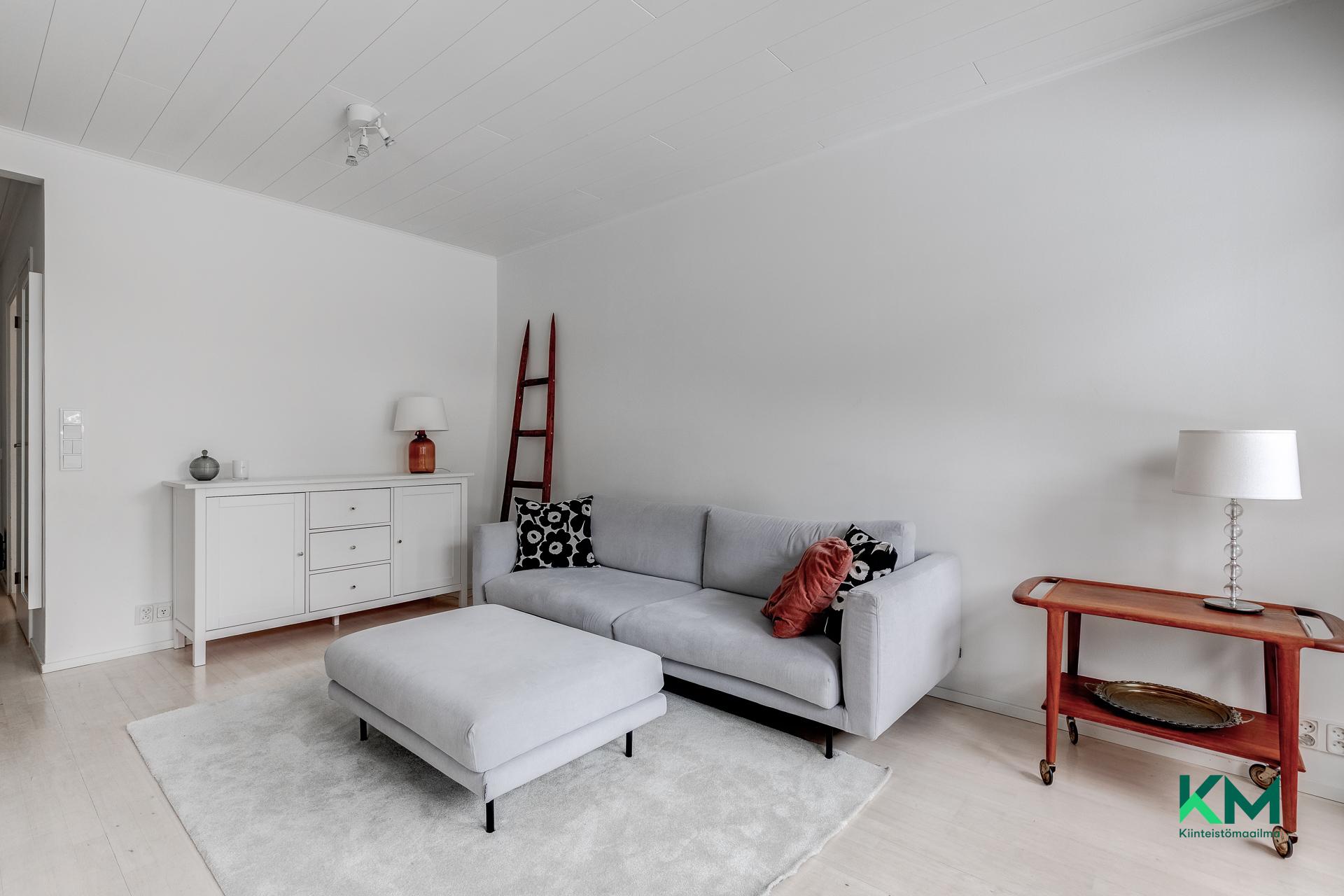 Elontie 73b, Länsi-Pakila, Helsinki