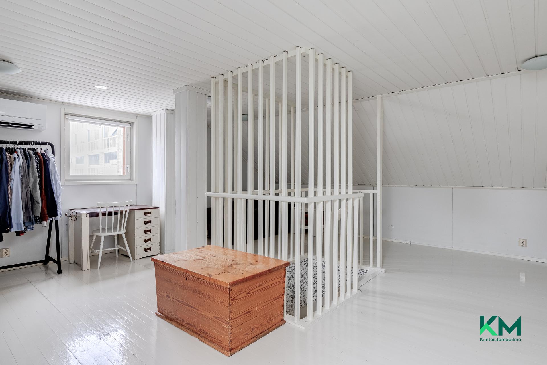 Elontie 73b, Länsi-Pakila, Helsinki