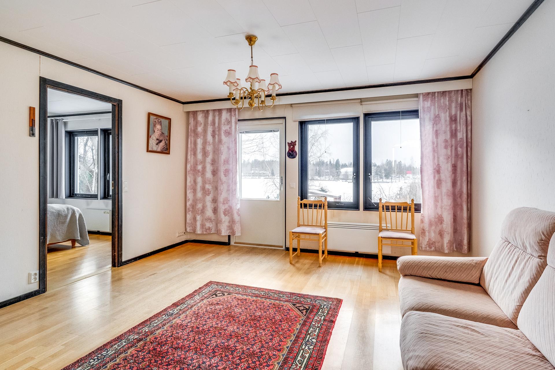 Huhtakannontie 8, Keskusta, Pirkkala