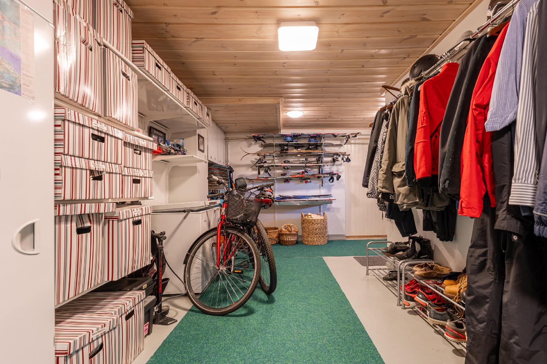 Tahkolahdentie 12, Tahkovuori, Kuopio