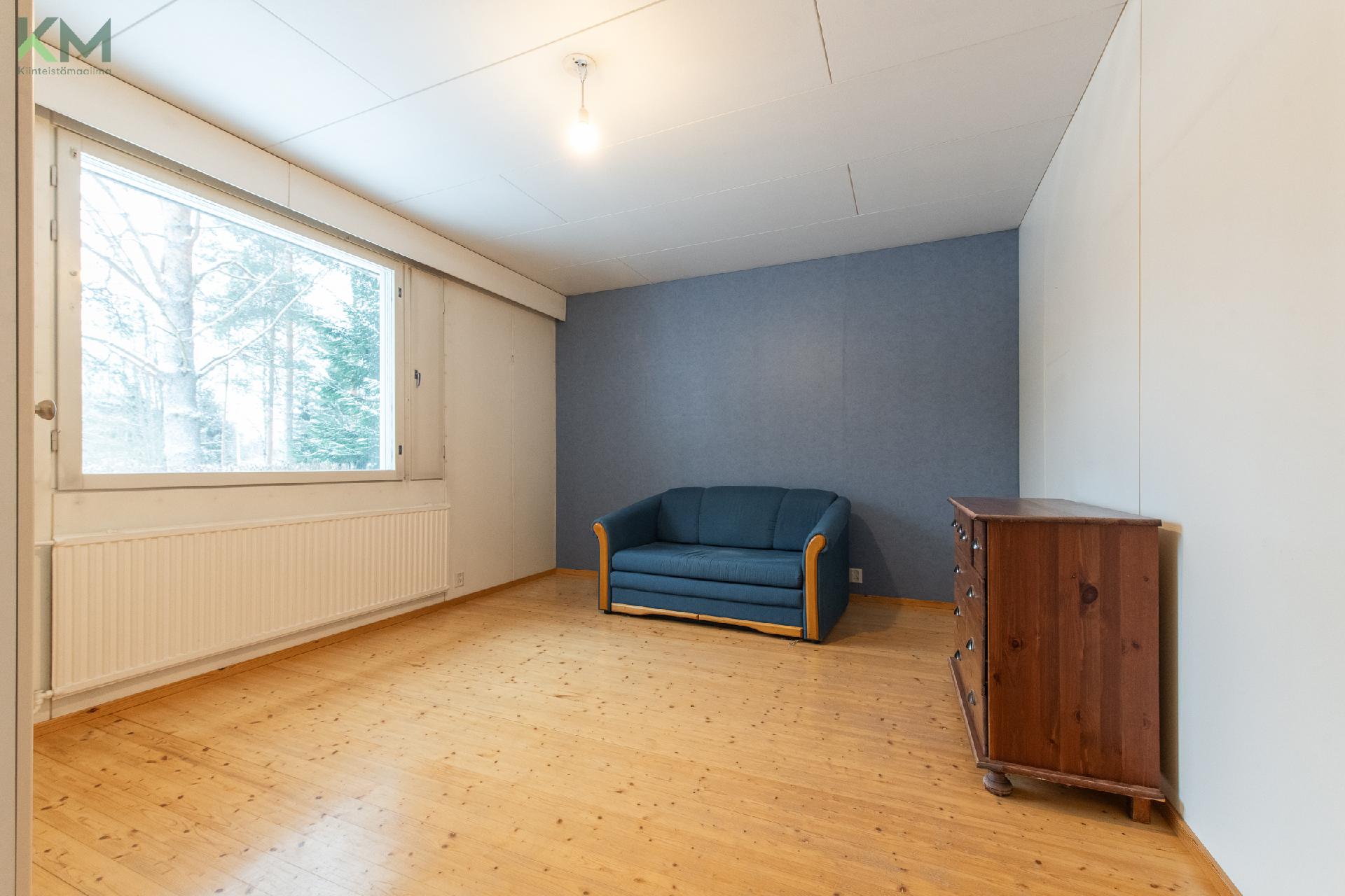 Naavapolku 2, Jyrä, Kurikka