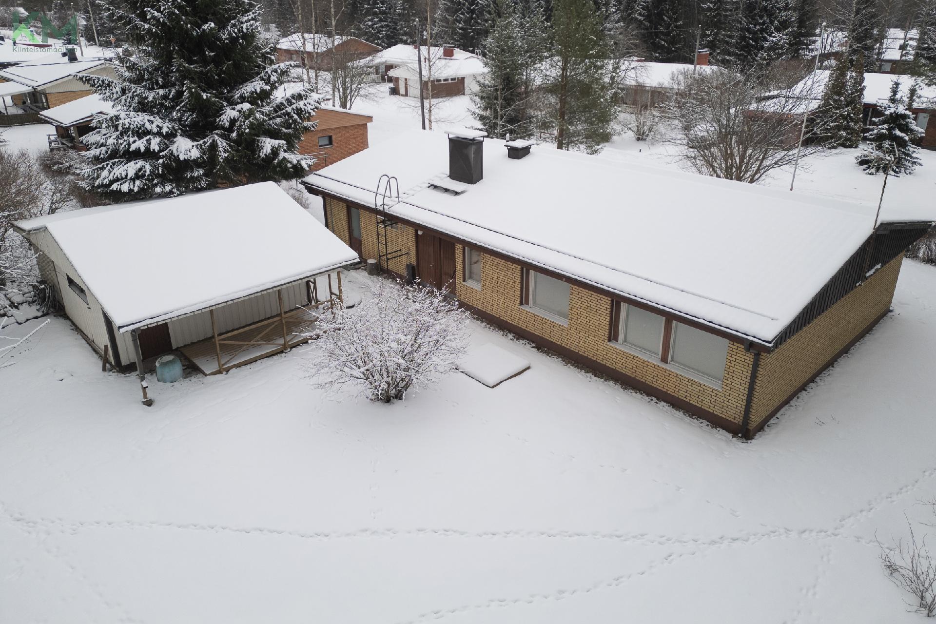 Naavapolku 2, Jyrä, Kurikka