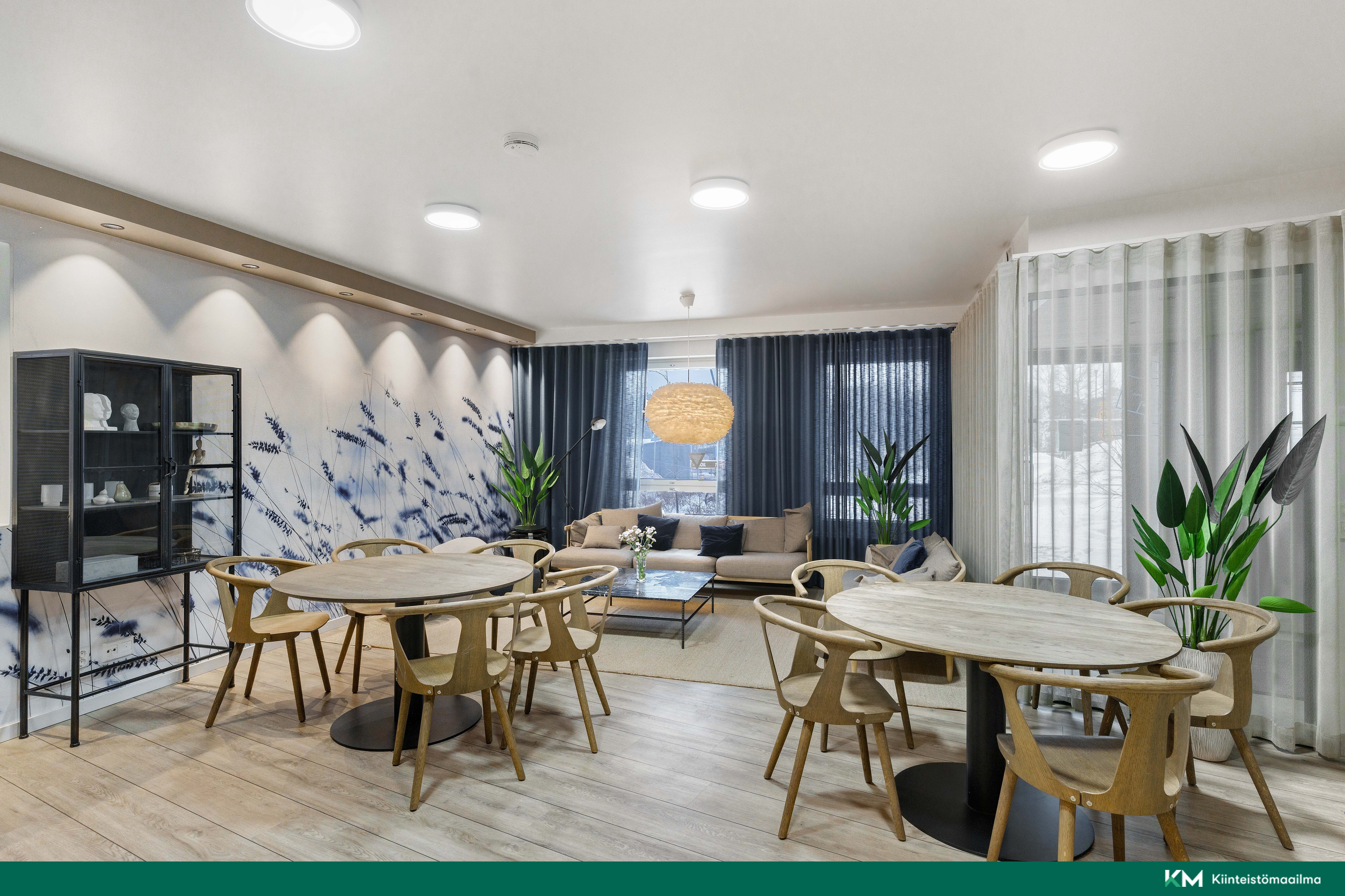 Korttelin yhteinen kerhohuone asukkaiden käytössä