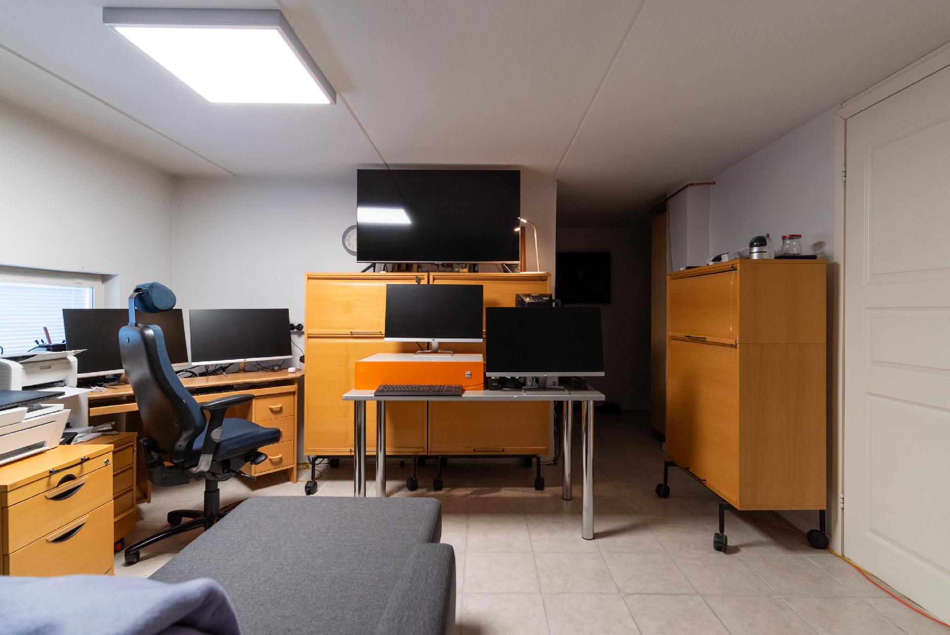 B huoneiston työtila/ varasto