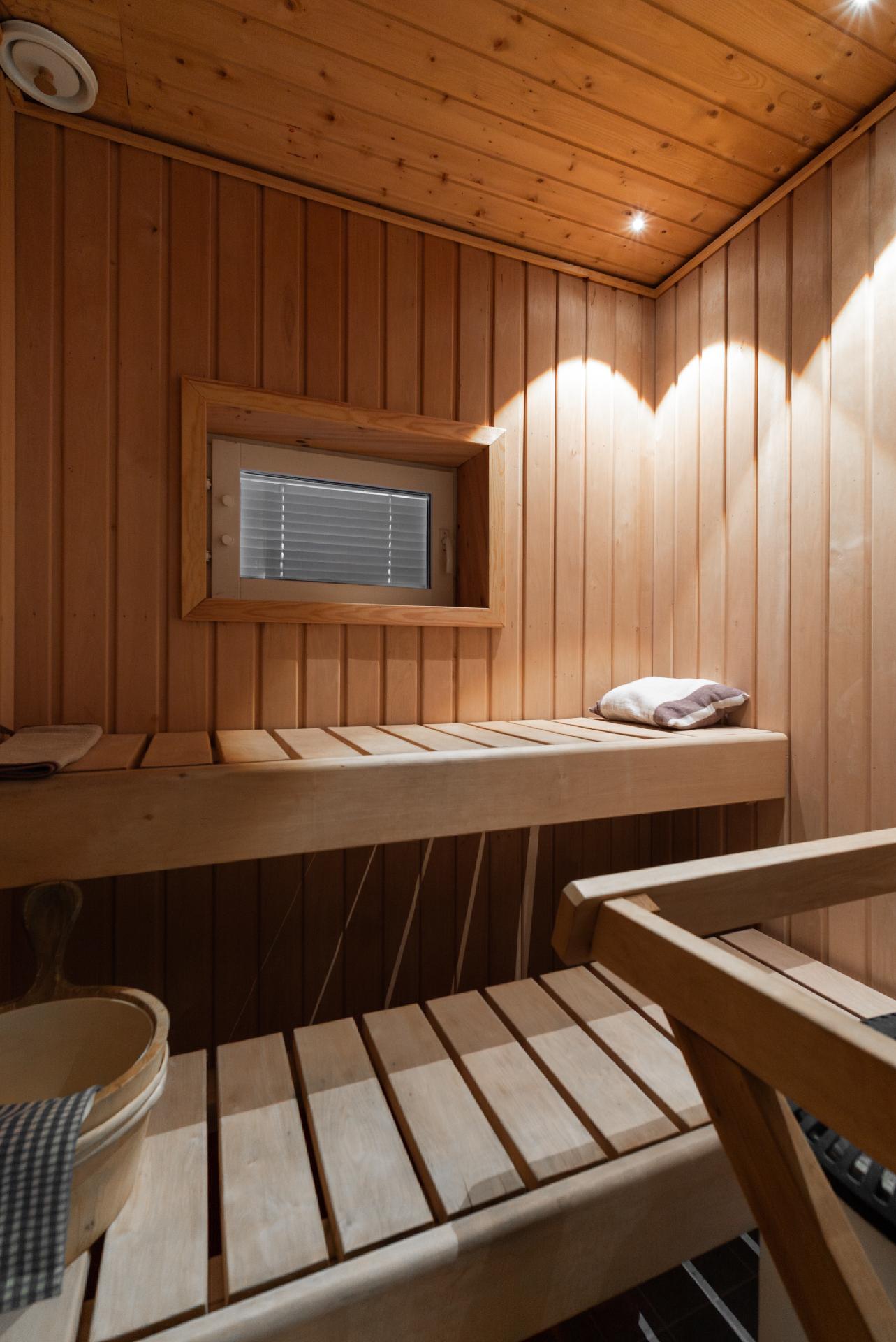 B huoneiston sauna