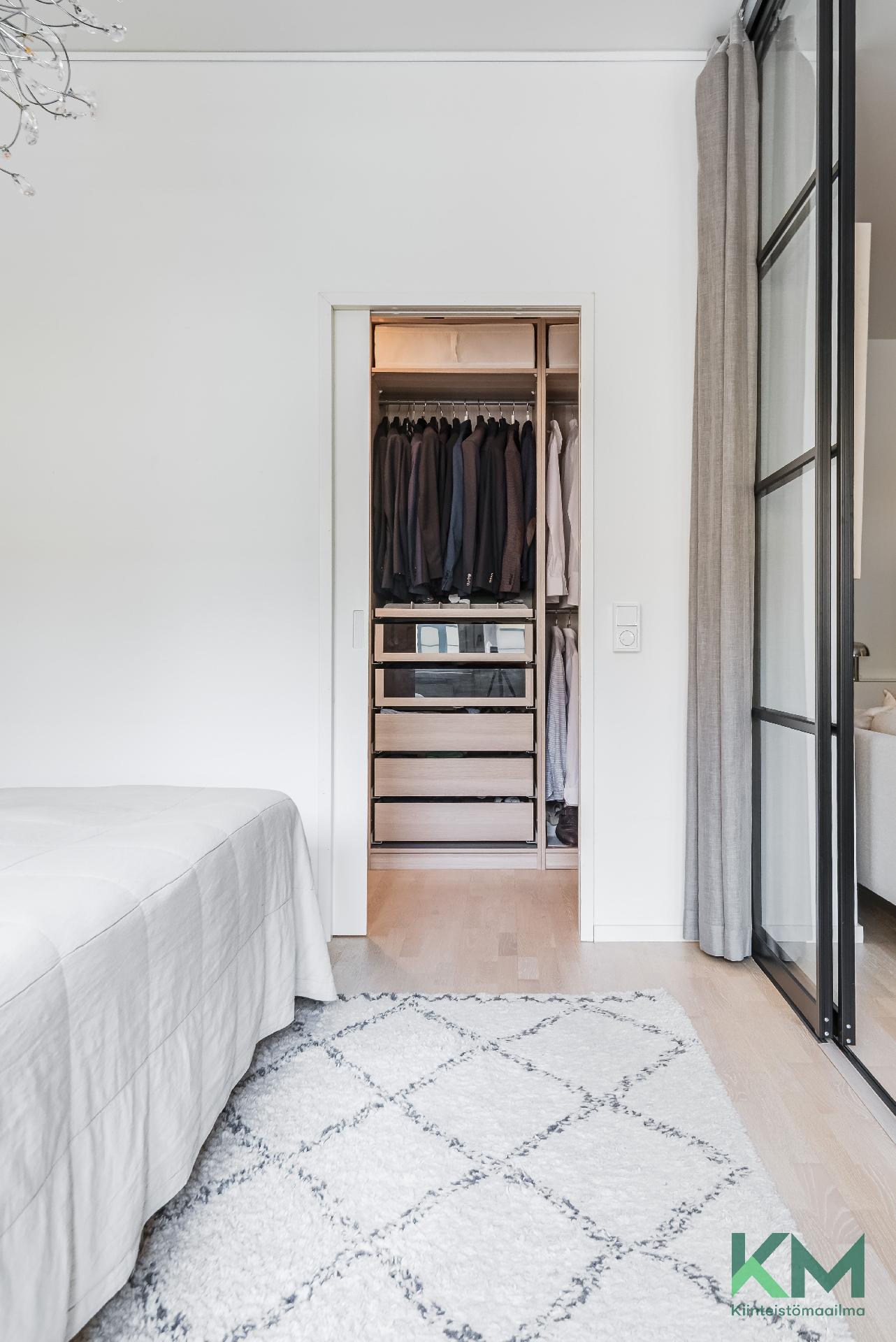 Ruoholahdenkatu 10, Kamppi, Helsinki