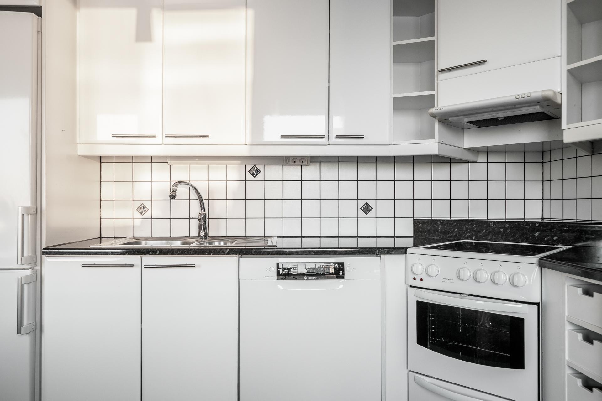 Kasarmintie 18, Koskenniska, Oulu