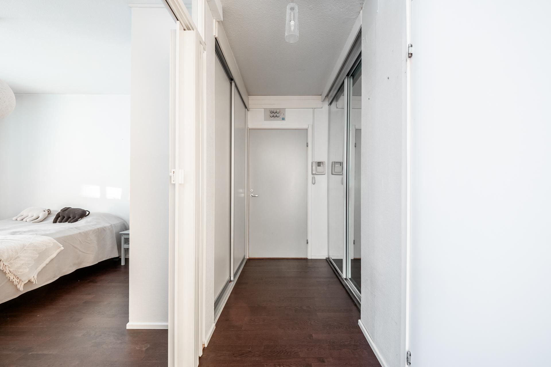 Kasarmintie 18, Koskenniska, Oulu