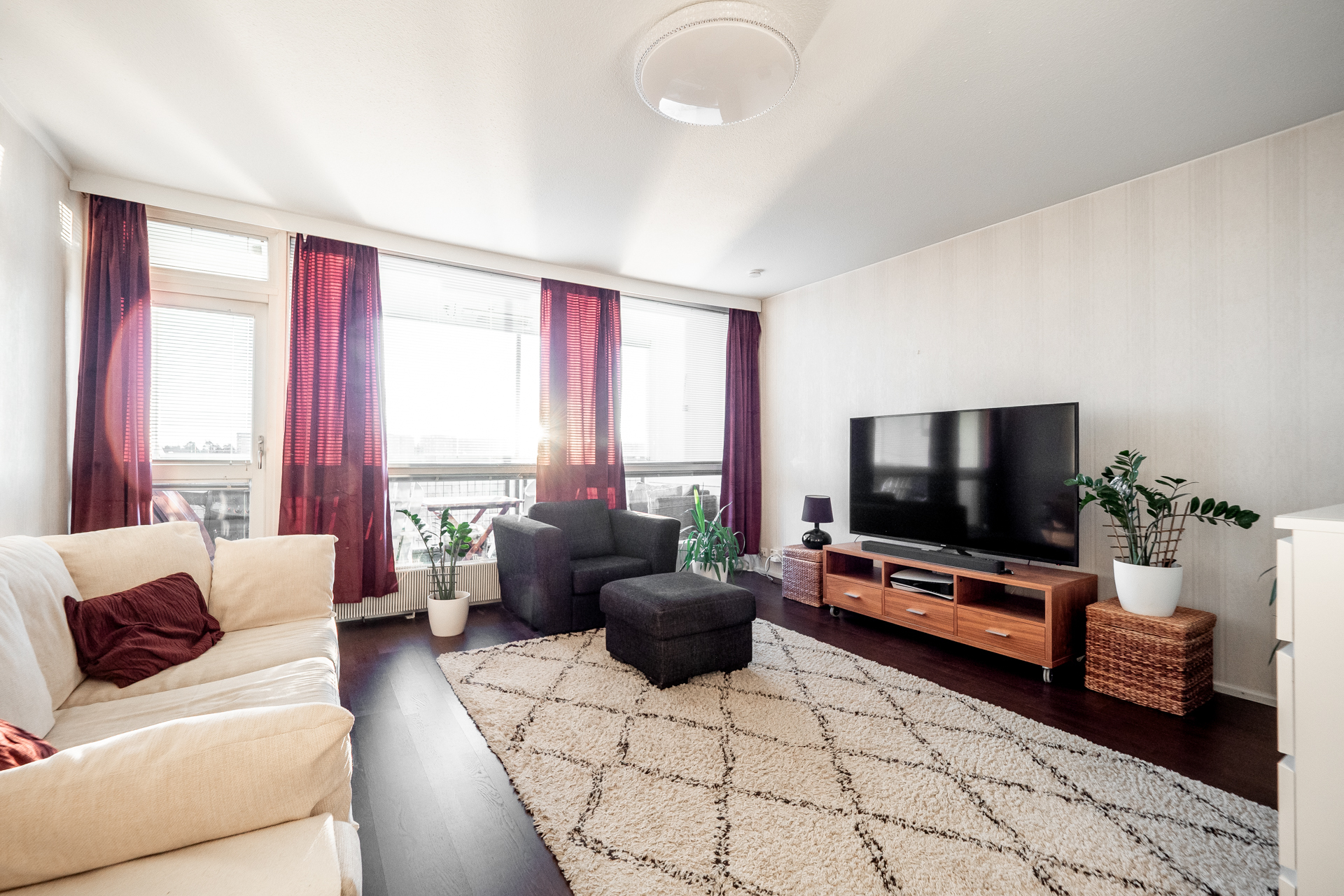 Kasarmintie 18, Koskenniska, Oulu